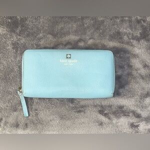 Kate Spade Large Zip around wallet
